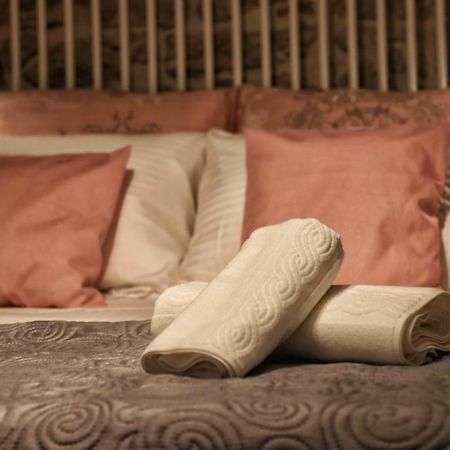 Cozy Apartment Mari Ровин Екстериор снимка
